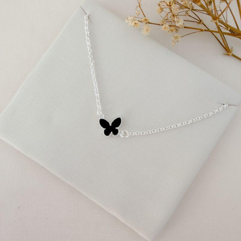 09.2412.2.S - (33) Choker de elos portugueses com central de borboleta em resina com borda lisa