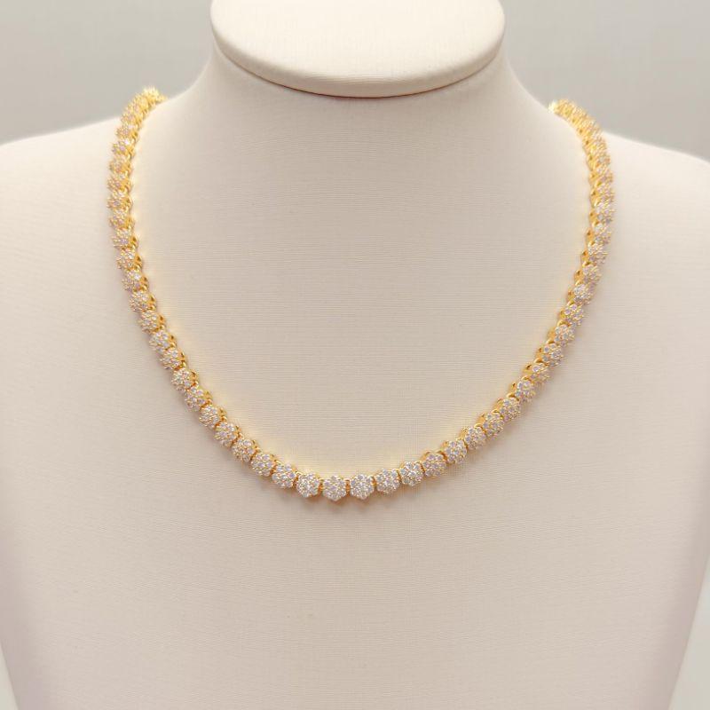 09.2449.1.O - (40) Colar de pequenas flores em riviera com fecho relógio