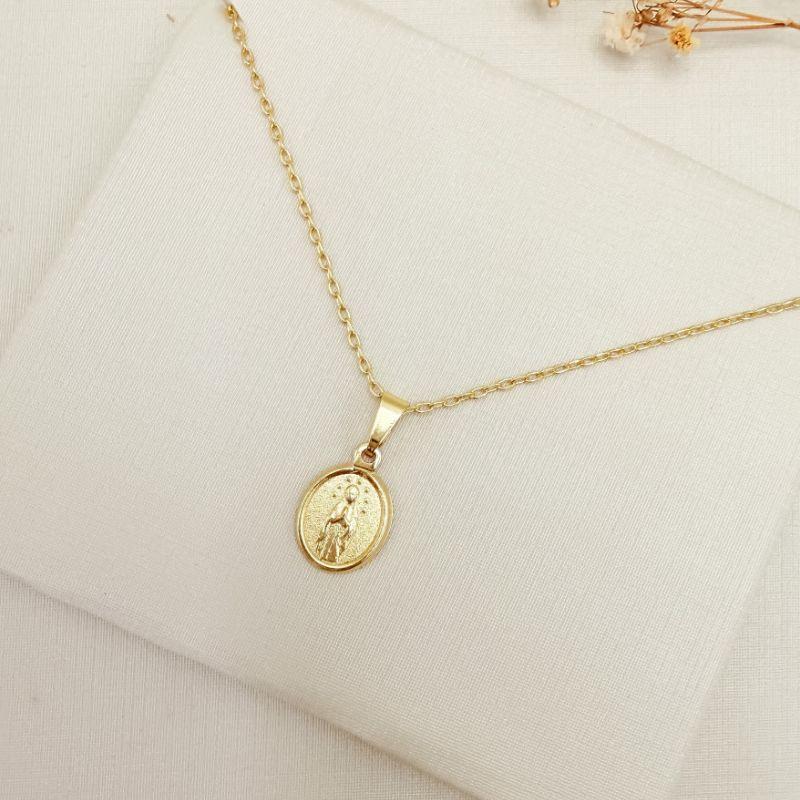 09.2460.0.O - (45) Colar de cartier com pingente oval de Nossa Senhora de Guadalupe