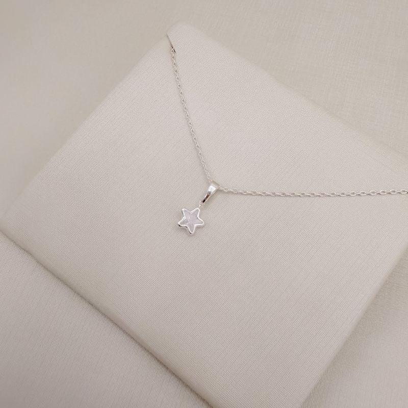 09.2500.1.S - (45) Colar de elos americanos com pingente de ponto de luz em formato estrela