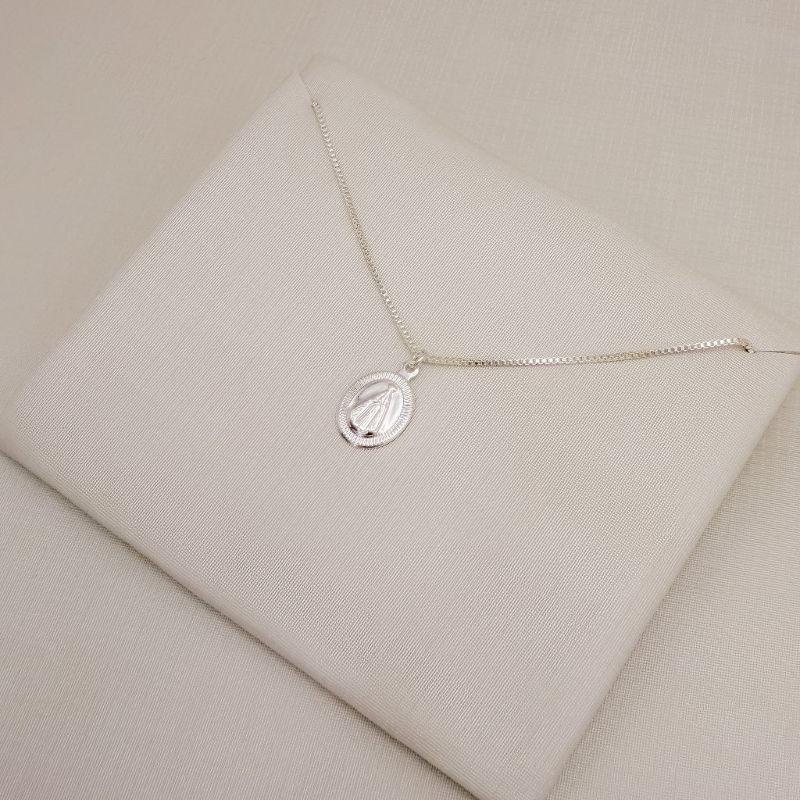 09.2502.0.S - (45) Colar veneziana com pingente medalha oval Nossa Senhora