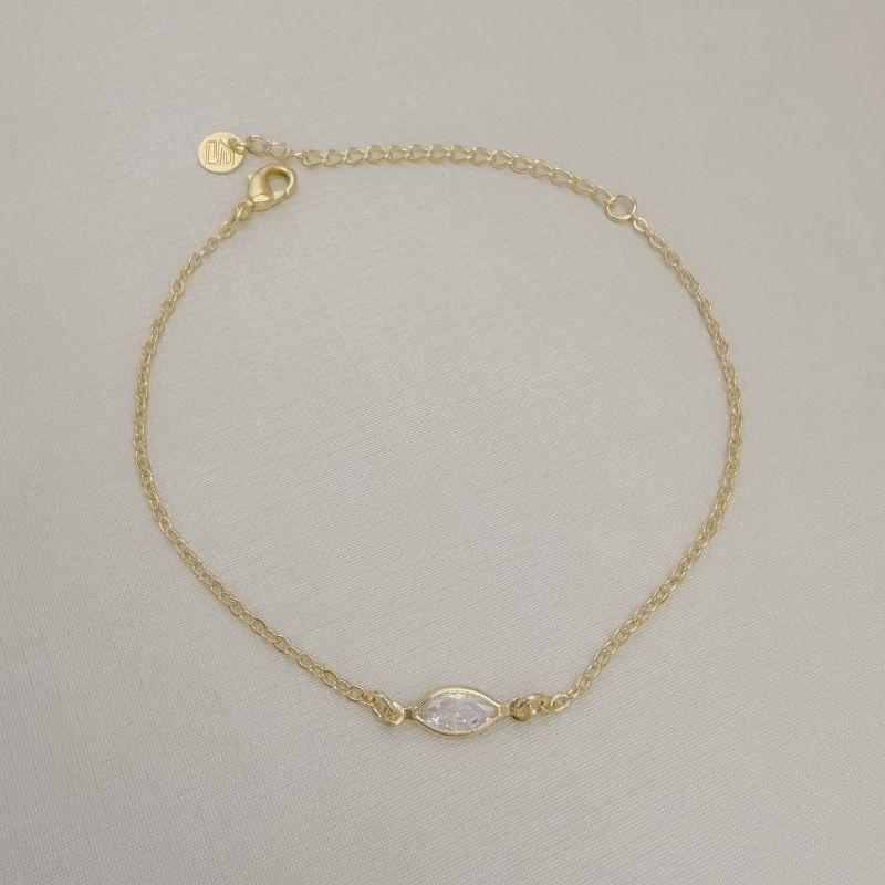 12.2338.1.O - Pulseira de elos americanos com central de pedra em navete